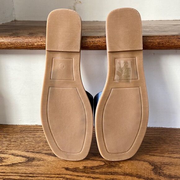 NWT Black Sandals - Picture 5 of 6